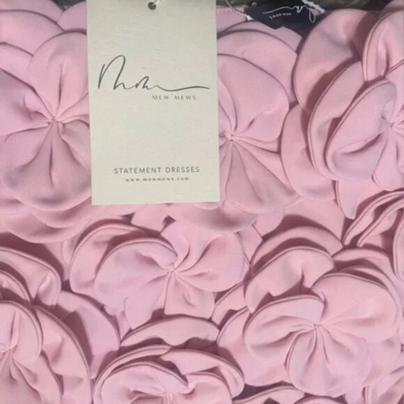 New MewMews Women's Sexy 2-Piece Pink Halter and Flower Skirt “Beautiful”!! - Picture 8 of 9